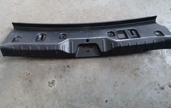 BMW 5 F10 F11 Trunk/boot sill cover protection 7227535