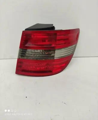 Mercedes-Benz B W245 Rear/tail lights A1698202464