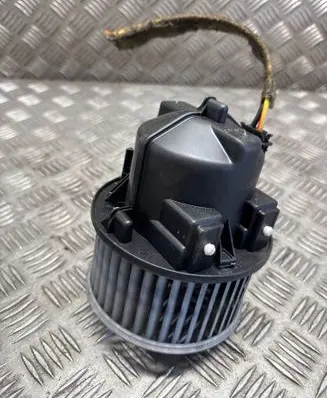 Volvo XC60 Heater fan/blower 