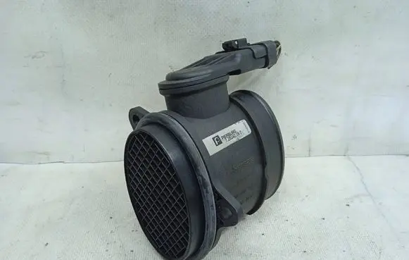 Peugeot 207 Mass air flow meter 72834204 PBTGF30 9650010780