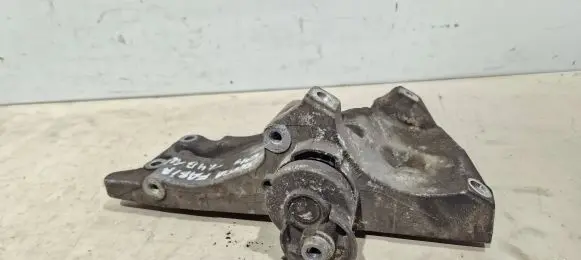 Skoda Fabia Mk1 (6Y) Engine mounting bracket 036145160