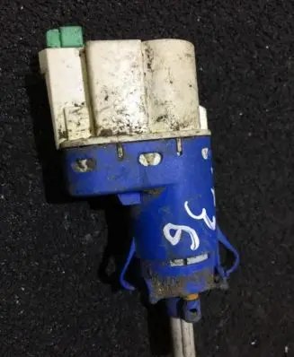 Brake pedal sensor switch