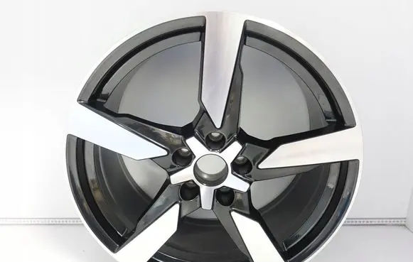 Audi TT TTS RS Mk3 8S R19 alloy rim 8S0601025CL