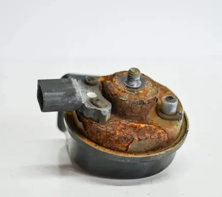 Volkswagen Golf VI Horn signal