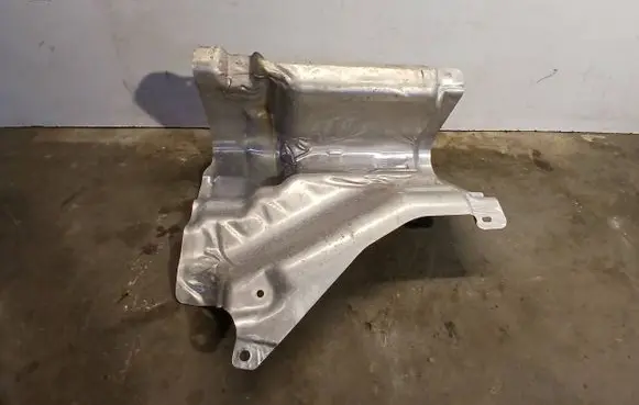 Volvo XC90 Exhaust heat shield 31694985
