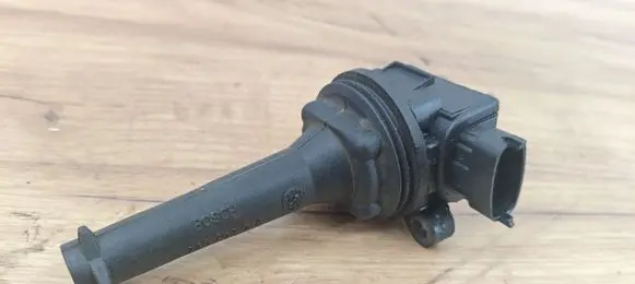 Volvo XC70 High voltage ignition coil 9125601