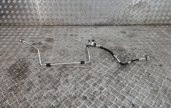 BMW 3 GT F34 Air conditioning (A/C) pipe/hose 9212236
