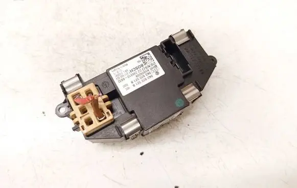 Audi A4 S4 B8 8K Heater blower motor/fan resistor 8K0820521B