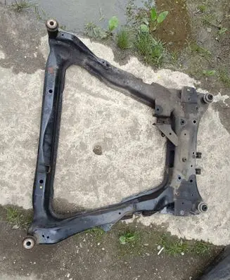 Nissan X-Trail T32 Front subframe 