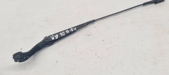Mercedes-Benz A W169 Front wiper blade arm A1698200240