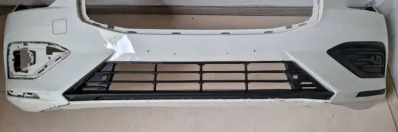 Volvo V60 Front bumper 31690589