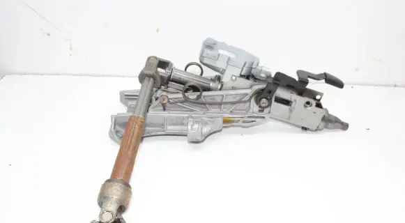 Volvo V40 Steering rack mechanical part P31406494