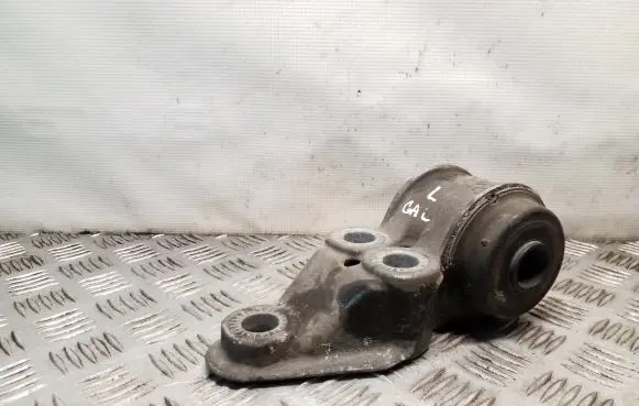 Volkswagen PASSAT B5 Rear axle beam mounts housing 8E0501521H