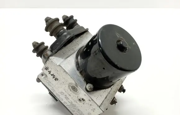 Volkswagen PASSAT B6 ABS Pump 3C0614109C 16431602 16431502C