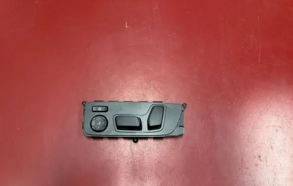 BMW X3 G45 Seat control switch 5A8BFD1 61315A8BFD1