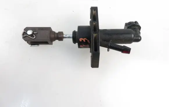 Suzuki SX4 Clutch master cylinder 2381079J20