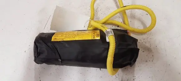 KIA Carens I Passenger airbag 0K2FA57KA0