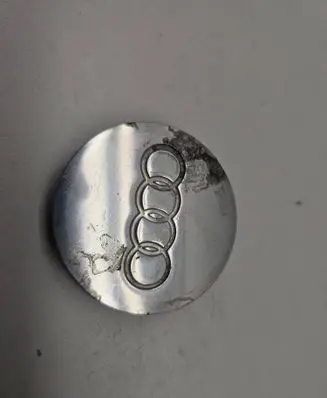 Audi A8 S8 D2 4D Original wheel cap 4D0601170A