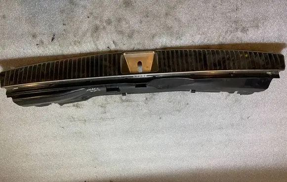 Mercedes-Benz C W204 Trunk/boot sill cover protection a2046906541 2046906541