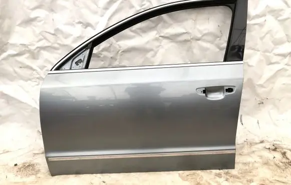 Skoda Superb B6 (3T) Front door