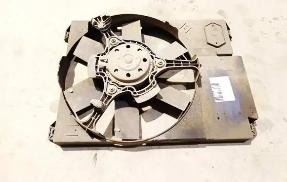 Peugeot Boxer Radiator cooling fan shroud 8240120