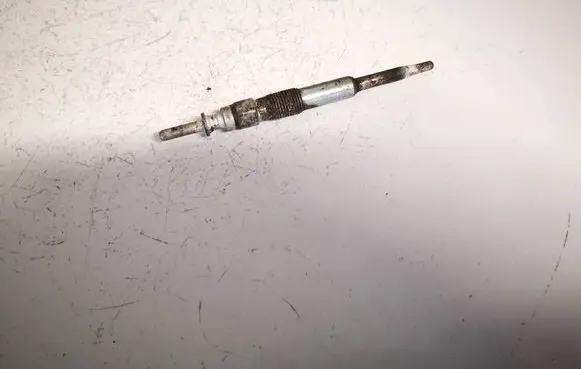 Toyota RAV 4 (XA30) Spark plug hidria221522 221522