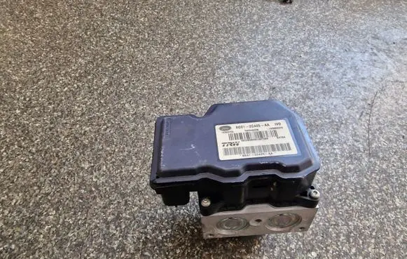 Ford Mondeo MK IV ABS Pump 8G912C405AA