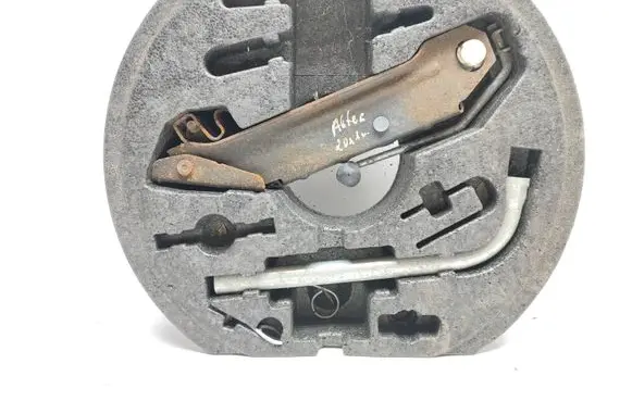 Seat Altea XL Tool box 5K0014115C