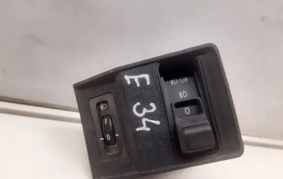BMW 5 E34 Light switch 83512391 E3604B 549337011