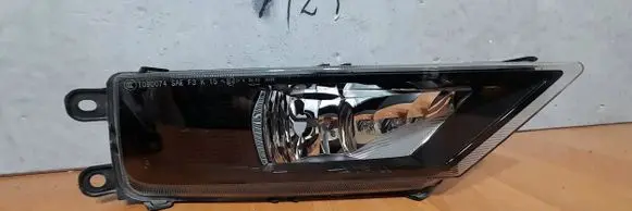 Volkswagen Tiguan Front fog light 5NA941700B