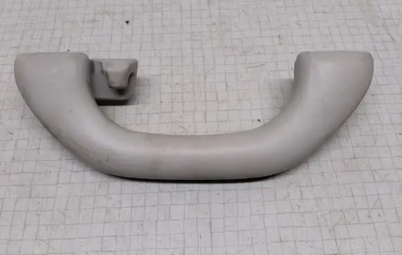 Volkswagen Golf IV Rear interior roof grab handle 6N0857607G