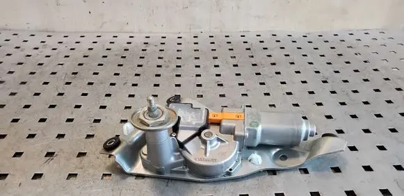 Honda Insight Rear window wiper motor 058TM8