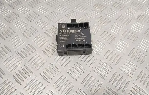 Mercedes-Benz C W204 Door control unit/module A2129004102