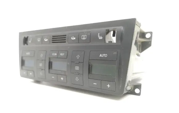 Audi A8 S8 D2 4D Climate control unit 4D0820043Q