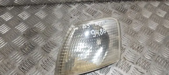 Volkswagen PASSAT B5 Front indicator light