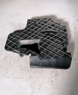 Mercedes-Benz E W212 Timing belt guard (cover) A6510100175