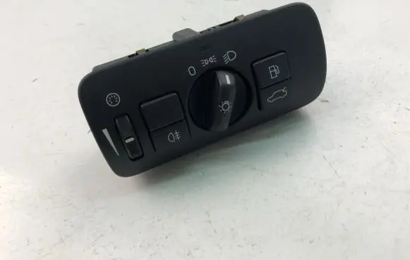 Volvo S60 Light switch 30739412