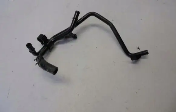 Volkswagen Golf VI Engine coolant pipe/hose