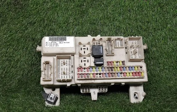 Ford Focus Power management control unit 4M5T14A073DG