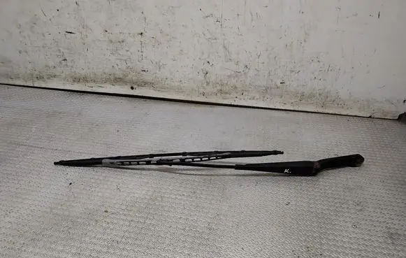 Mercedes-Benz ML W163 Windshield/front glass wiper blade 