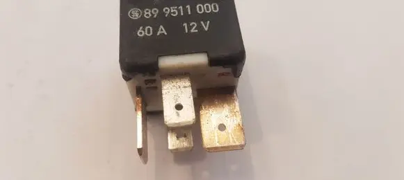 Audi A6 S6 C5 4B Other relay 899511000 443951253J