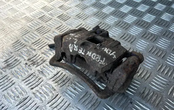 Opel Frontera B Rear brake caliper