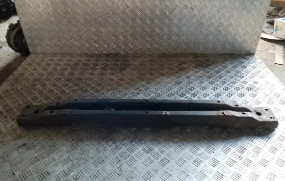 Jeep Grand Cherokee (WK) Gearbox mounting bracket