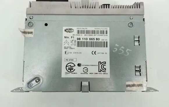 Peugeot 2008 I Radio/CD/DVD/GPS head unit 9811066580
