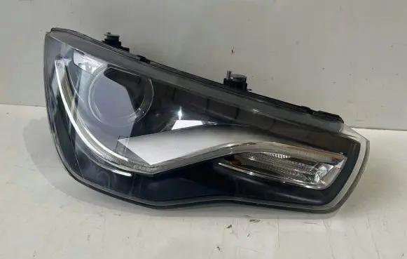 Audi A1 Headlight/headlamp 8X0941006