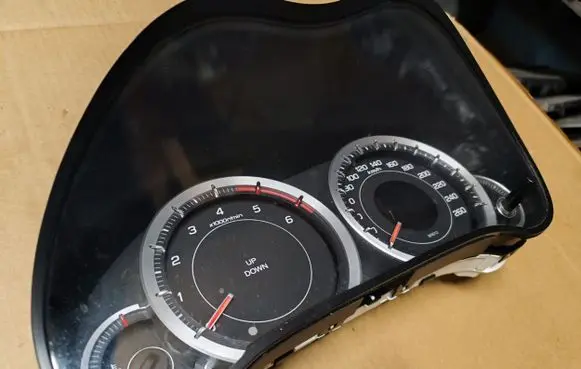 Honda Accord Speedometer (instrument cluster) 78100TL0G013M1