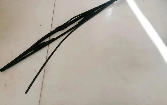 Audi 80 90 B3 Front wiper blade arm 893955407e