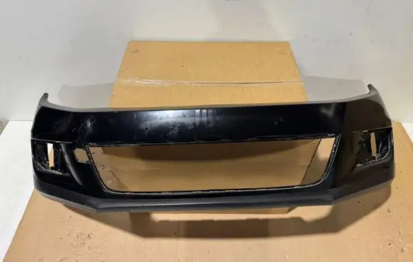 Volkswagen Tiguan Front bumper 5N0805903J 5N0807221K
