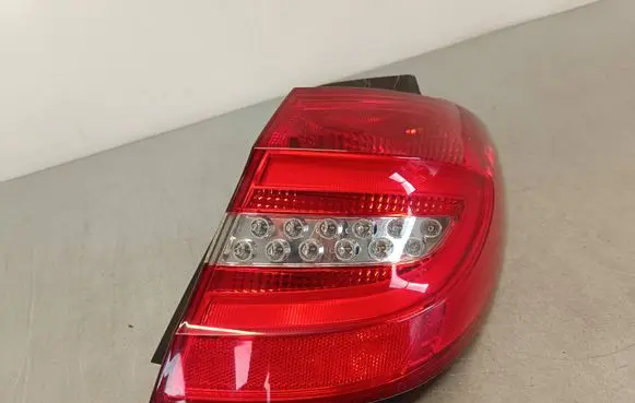 Mercedes-Benz B W246 W242 Rear/tail lights A2468200664 607502