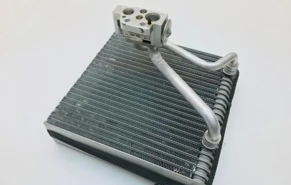 Volkswagen Caddy Air conditioning (A/C) radiator (interior) 1K1820103